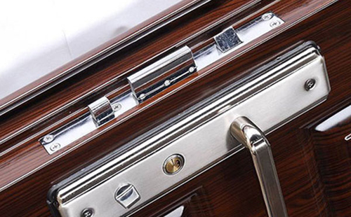 长岭24小时上门开锁公司